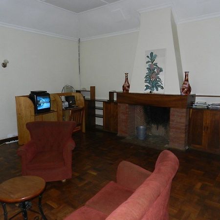 ניירובי Hibiscus Guest House מראה חיצוני תמונה